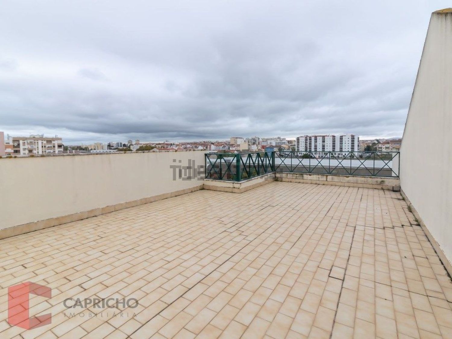出租公寓 t3在Rua Combatentes da Grande Guerra, 1 a - 视线