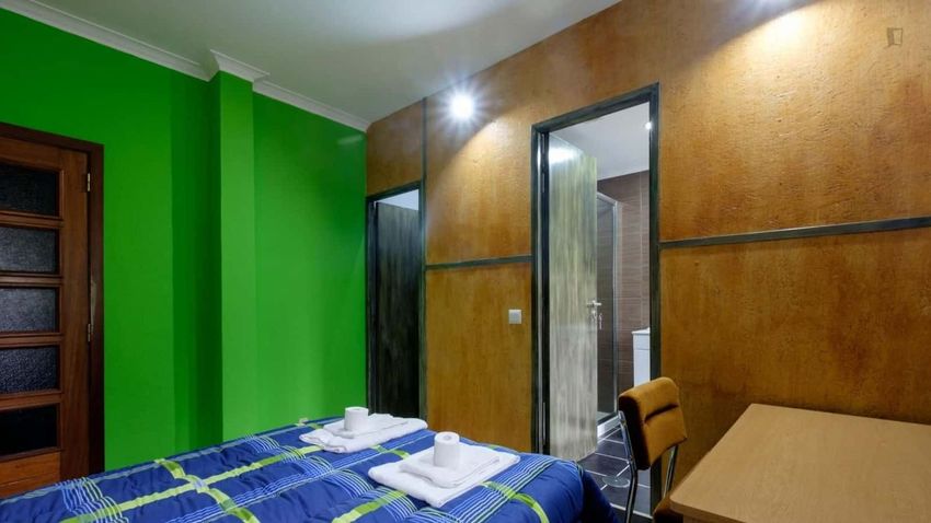 出租房间在Rua Pinheiro Chagas, 46