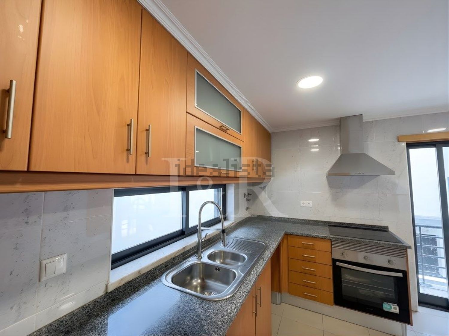 小楼房或独栋别墅出售在Centro do Feijó - 厨房