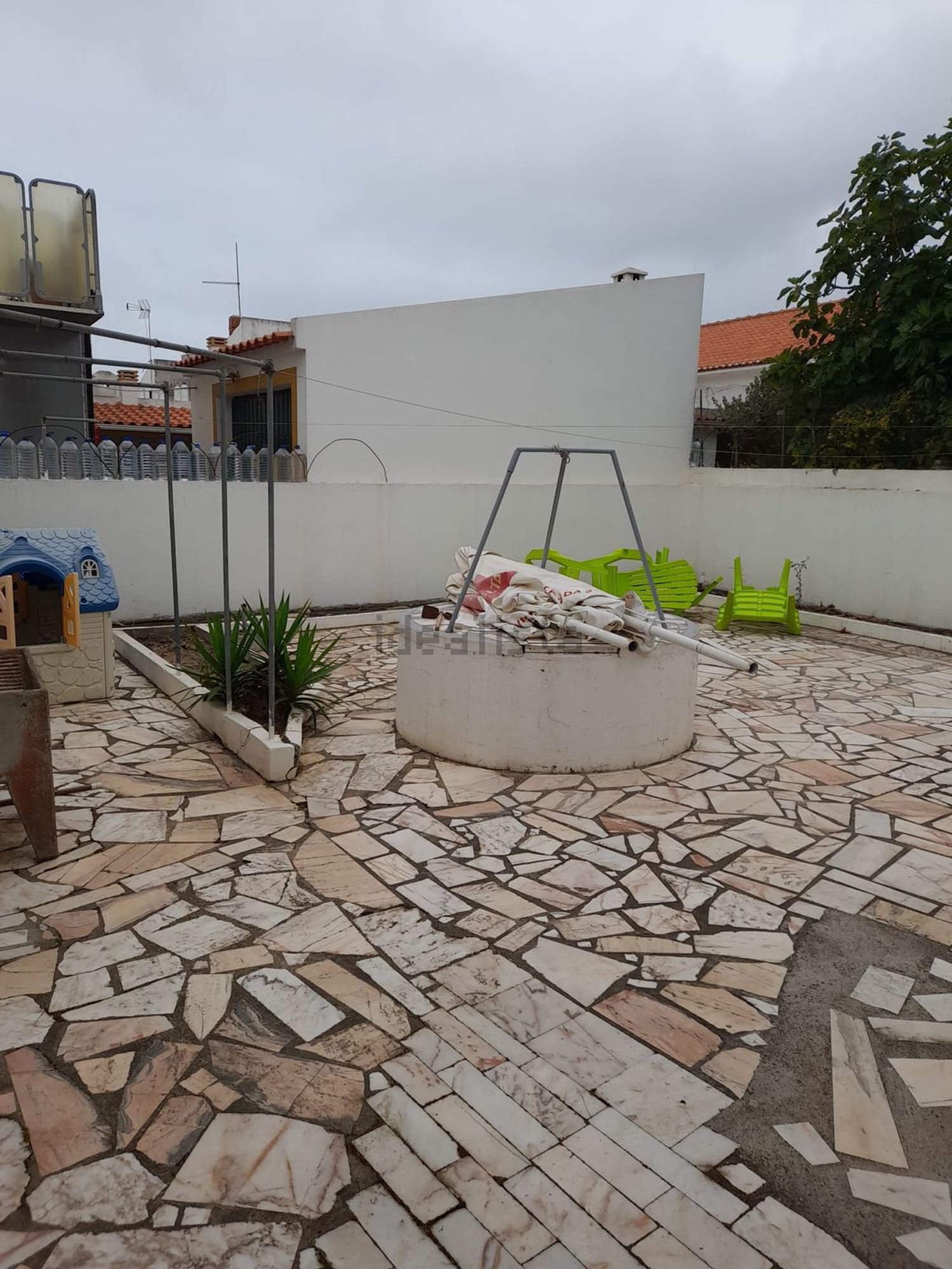 小楼房或独栋别墅出售在Rua Cerca do Barreiro, 87 - 院子