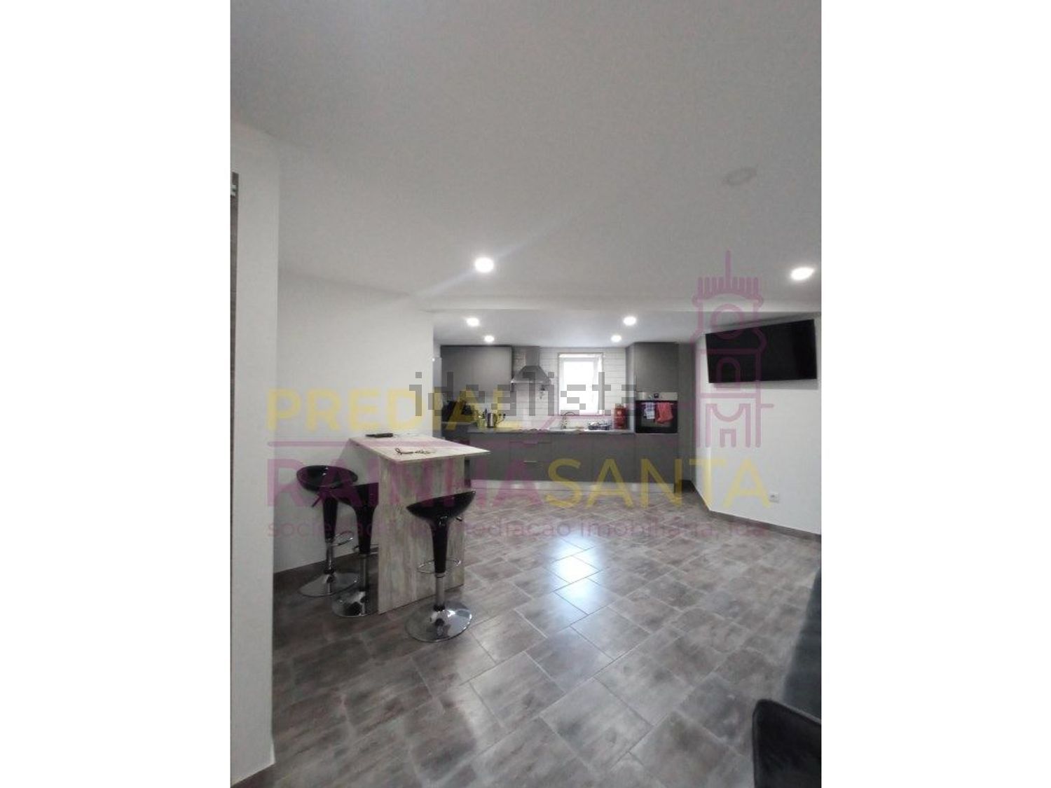 出租公寓 t4在Santa Clara e Castelo Viegas - 客厅