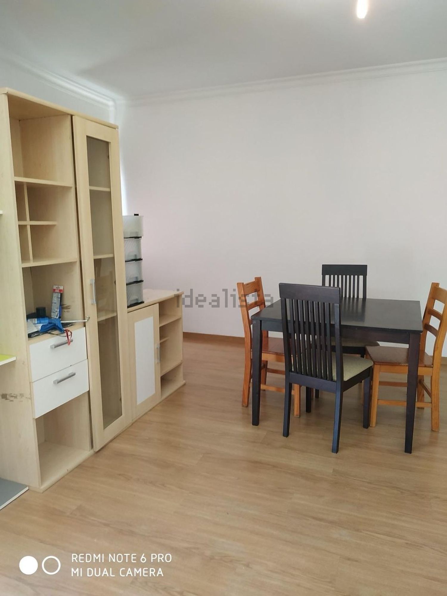 出租房间在Rua Luís de Camões, 2 - 卧室