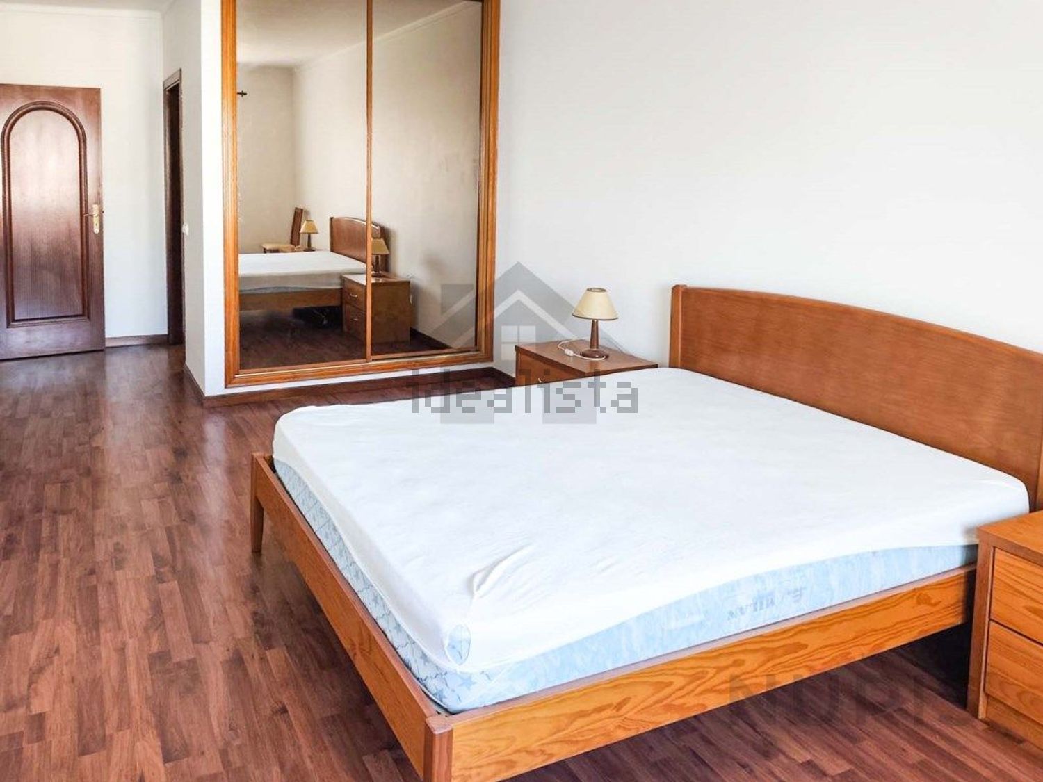 出租公寓 t2在Rua da Vila Rosa, 15 - 卧室