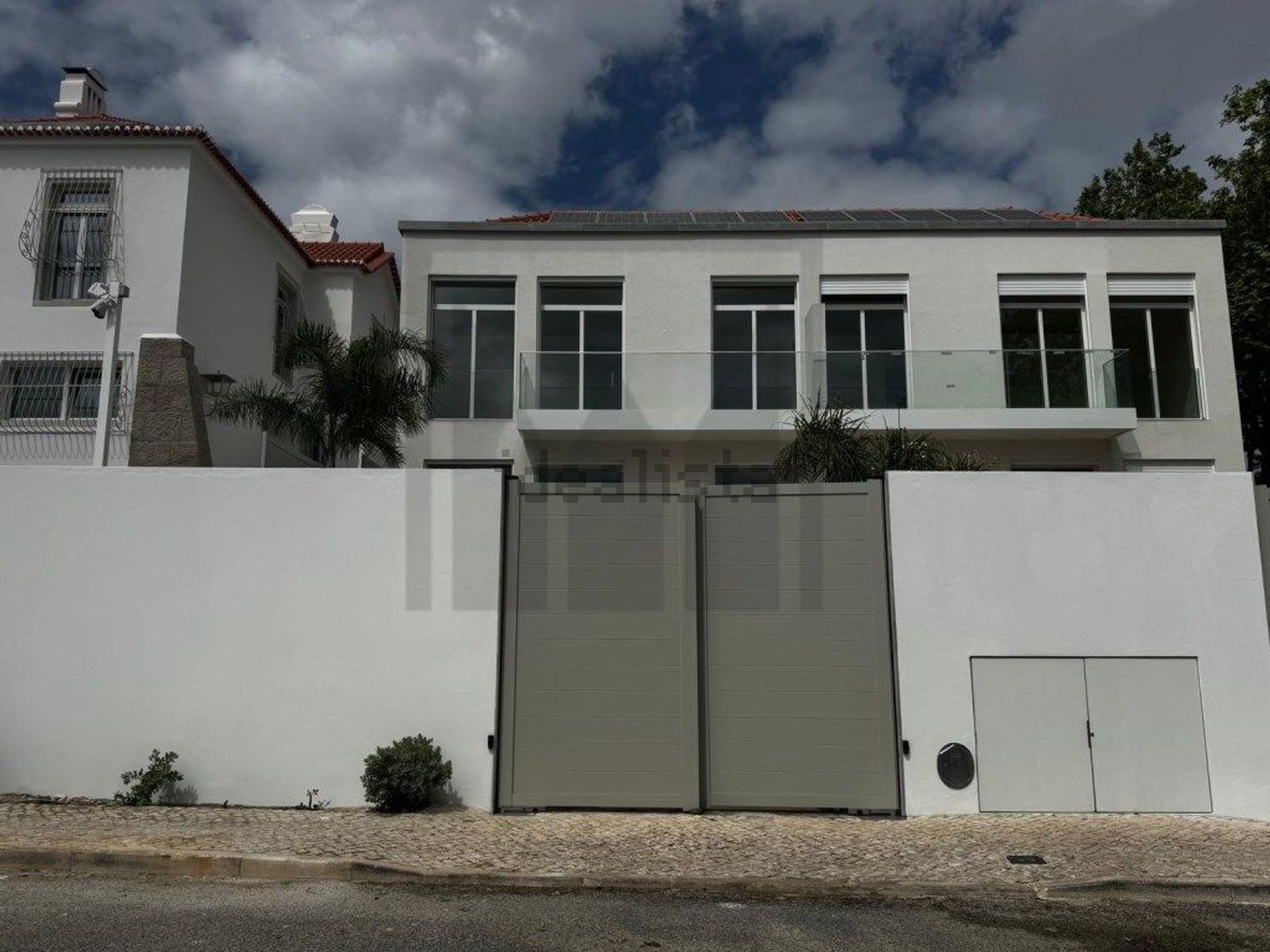 出租小楼房或独栋别墅在Centro do Estoril - 外立面