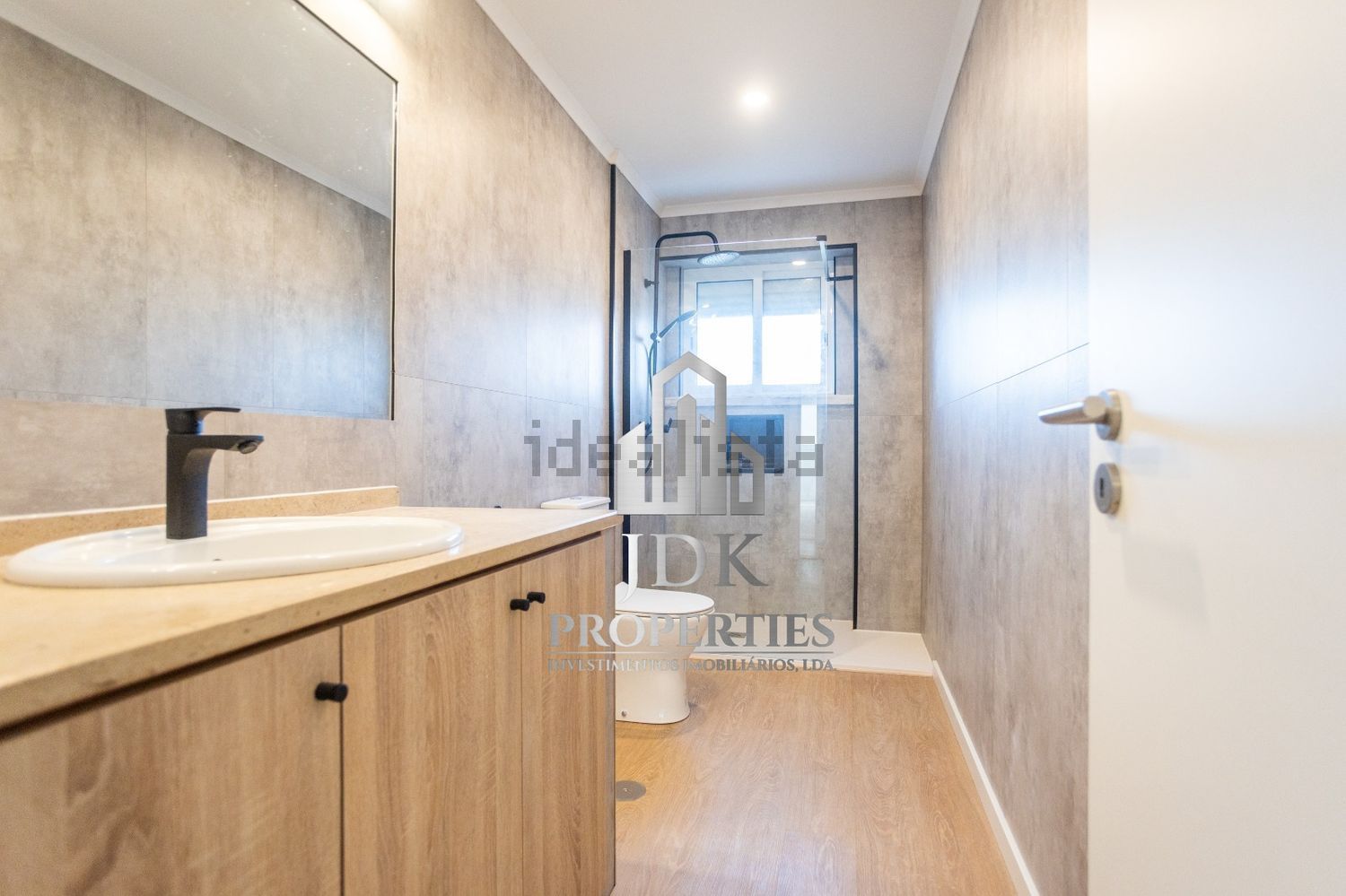 出租公寓 t2在Avenida Dom Afonso Henriques, 67 n - 卫生间