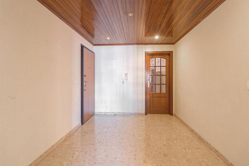 出租房间在Avenida Mestre Manuel dos Santos Cabanas, 7