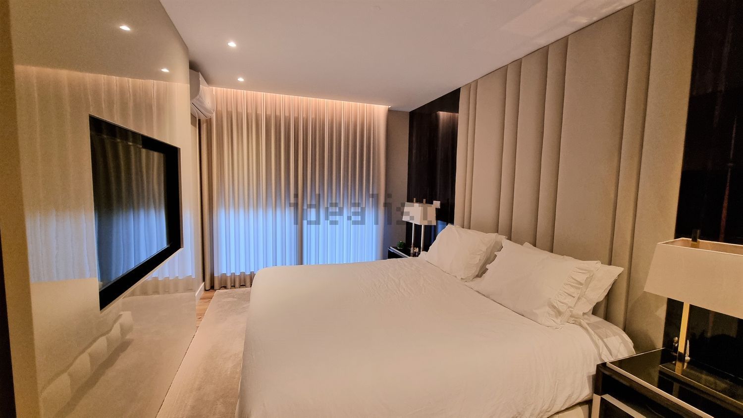 出租公寓 t2在Avenida Miguel Torga, 34 - 卧室