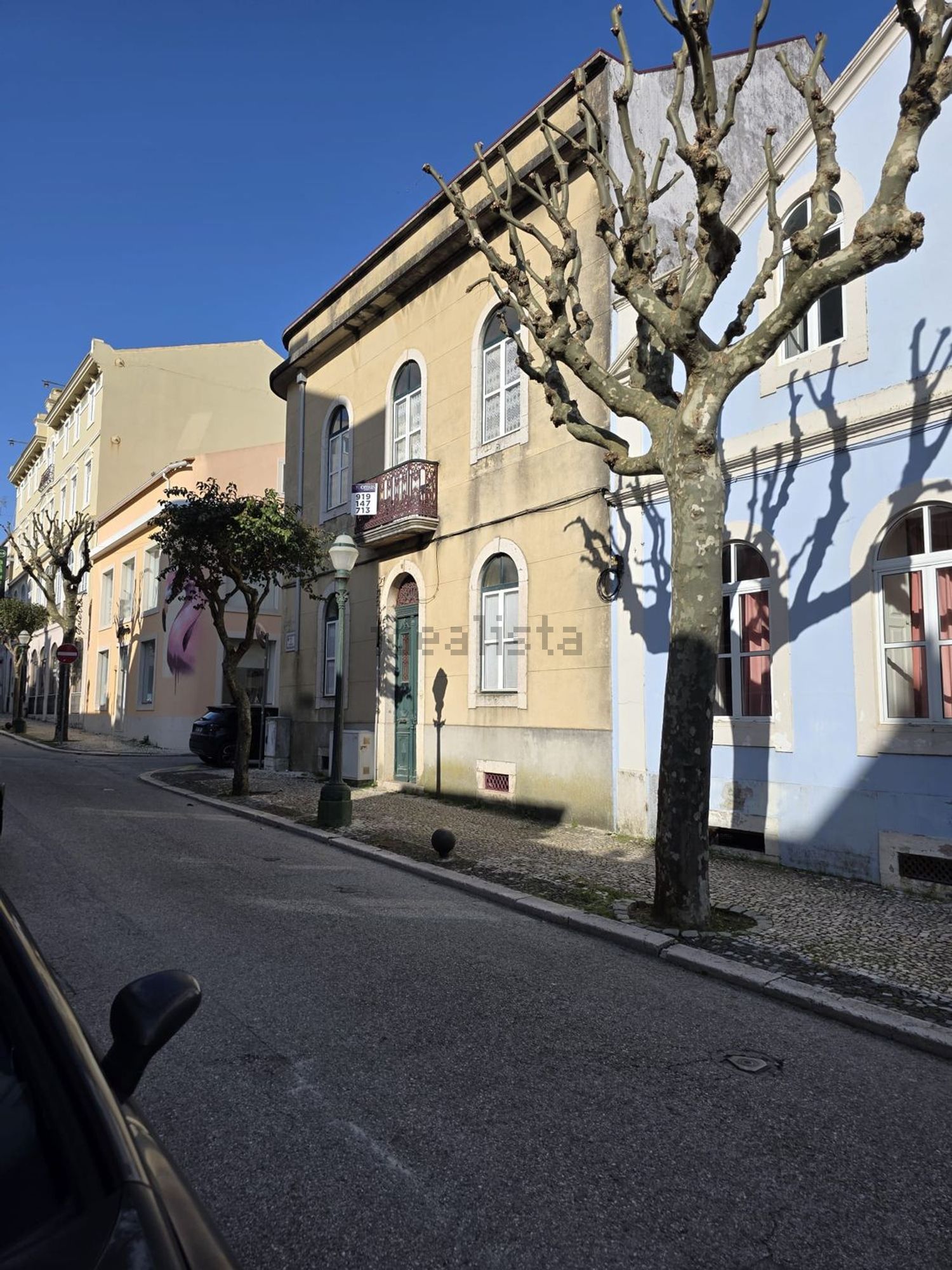 出租小楼房或独栋别墅在Rua Liberdade, 12 - 视线
