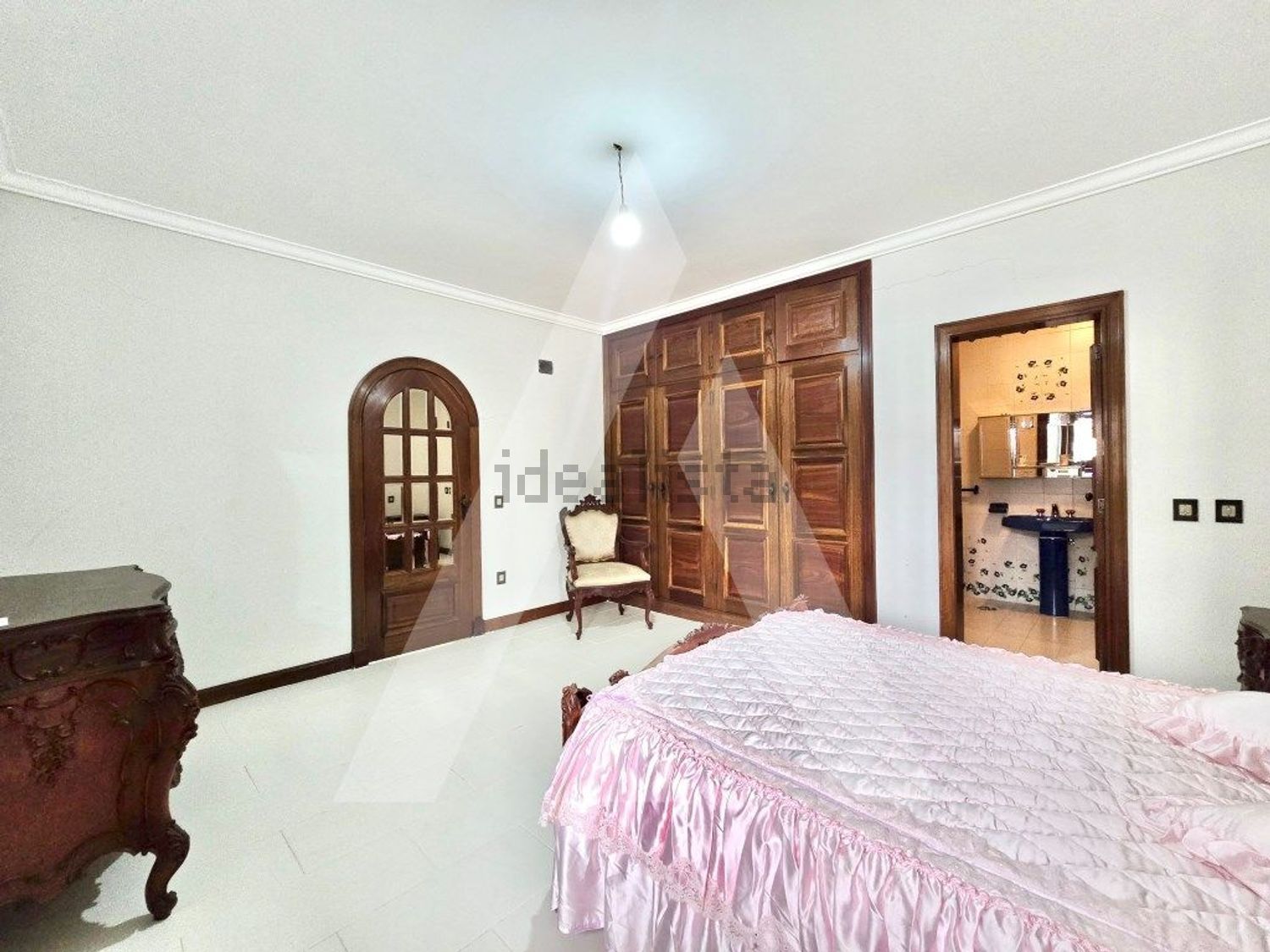 小楼房或独栋别墅出售在Aguada de Cima - 卧室