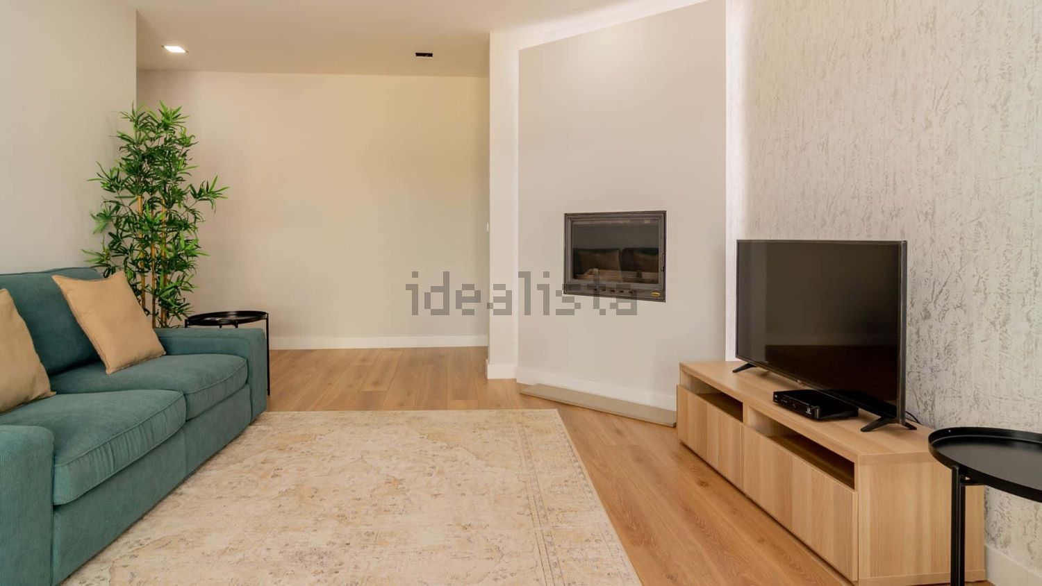 出租公寓 t3在Rua Afonso Costa s/n - 客厅