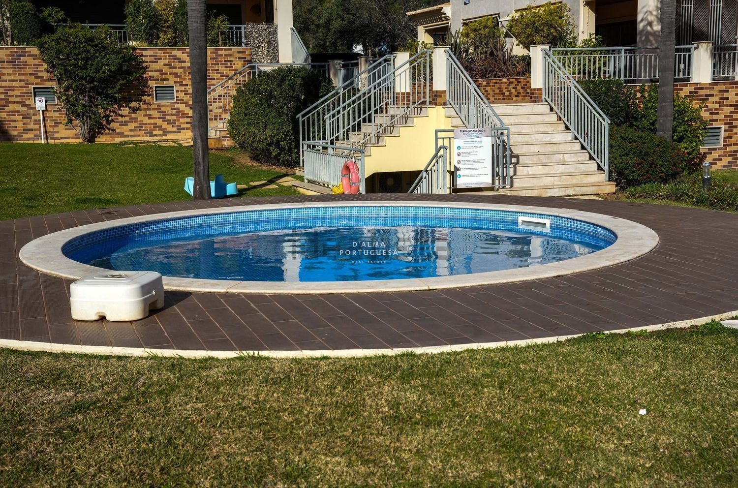 出租公寓 t2在Rua das Moradias - 游泳池