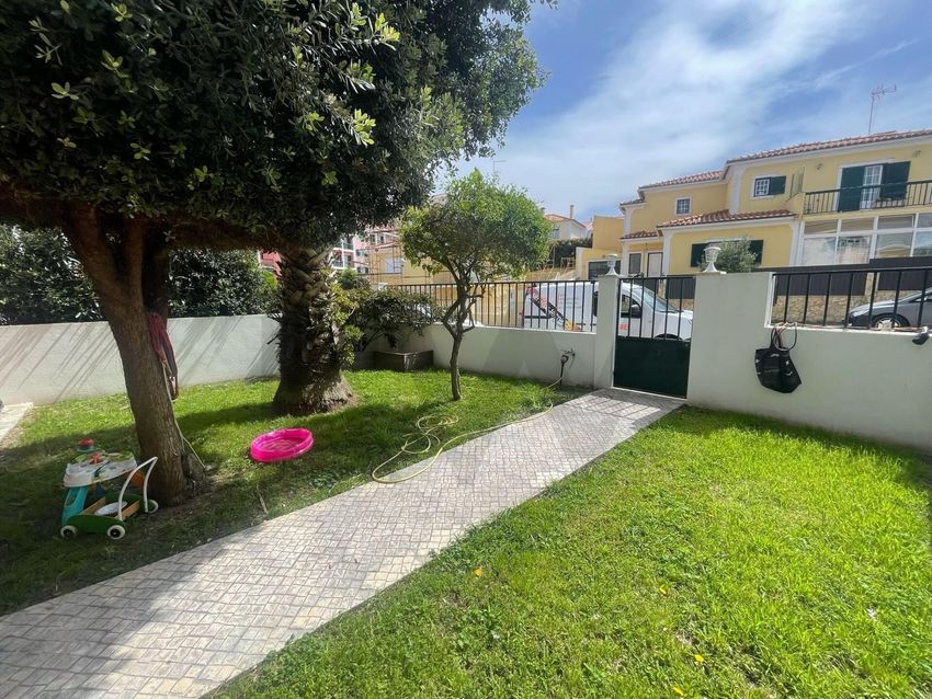 出租小楼房或别墅在Ericeira Sul