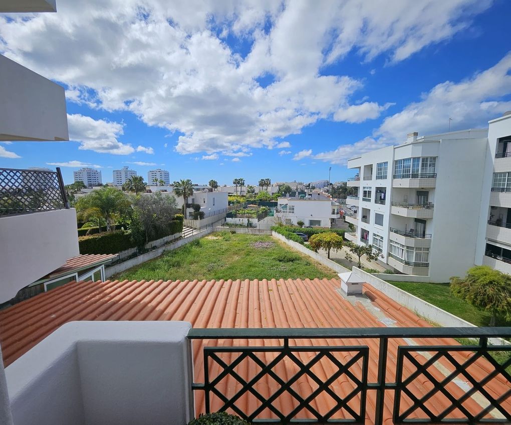 公寓 t1出售在Avenida das Ilhas, 16
