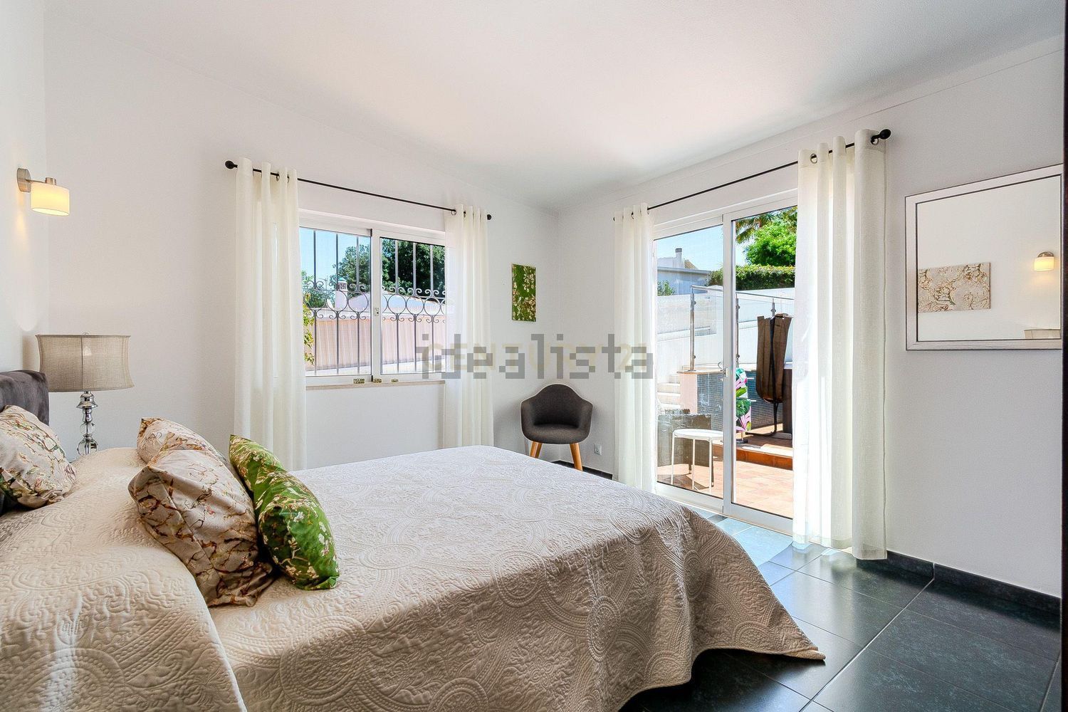 小楼房或独栋别墅出售在Rua do Monte, 38 - 卧室