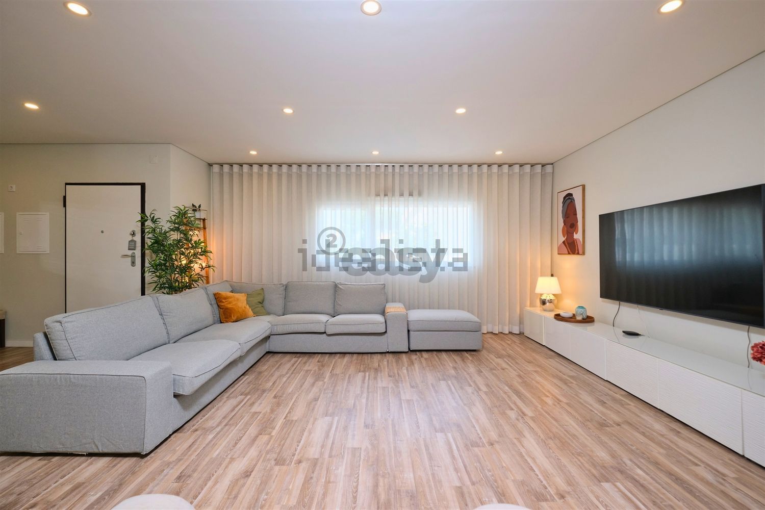 双拼别墅出售在Rua das Giestas, 1 - 客厅