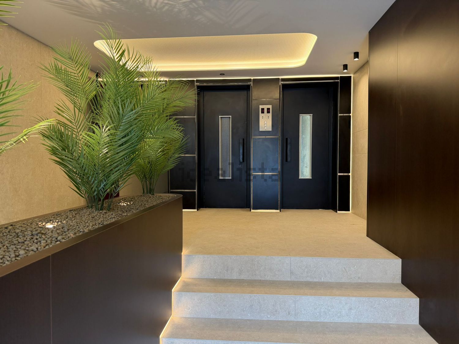 出租公寓 t2在Avenida 5 de Outubro, 9 - 前厅