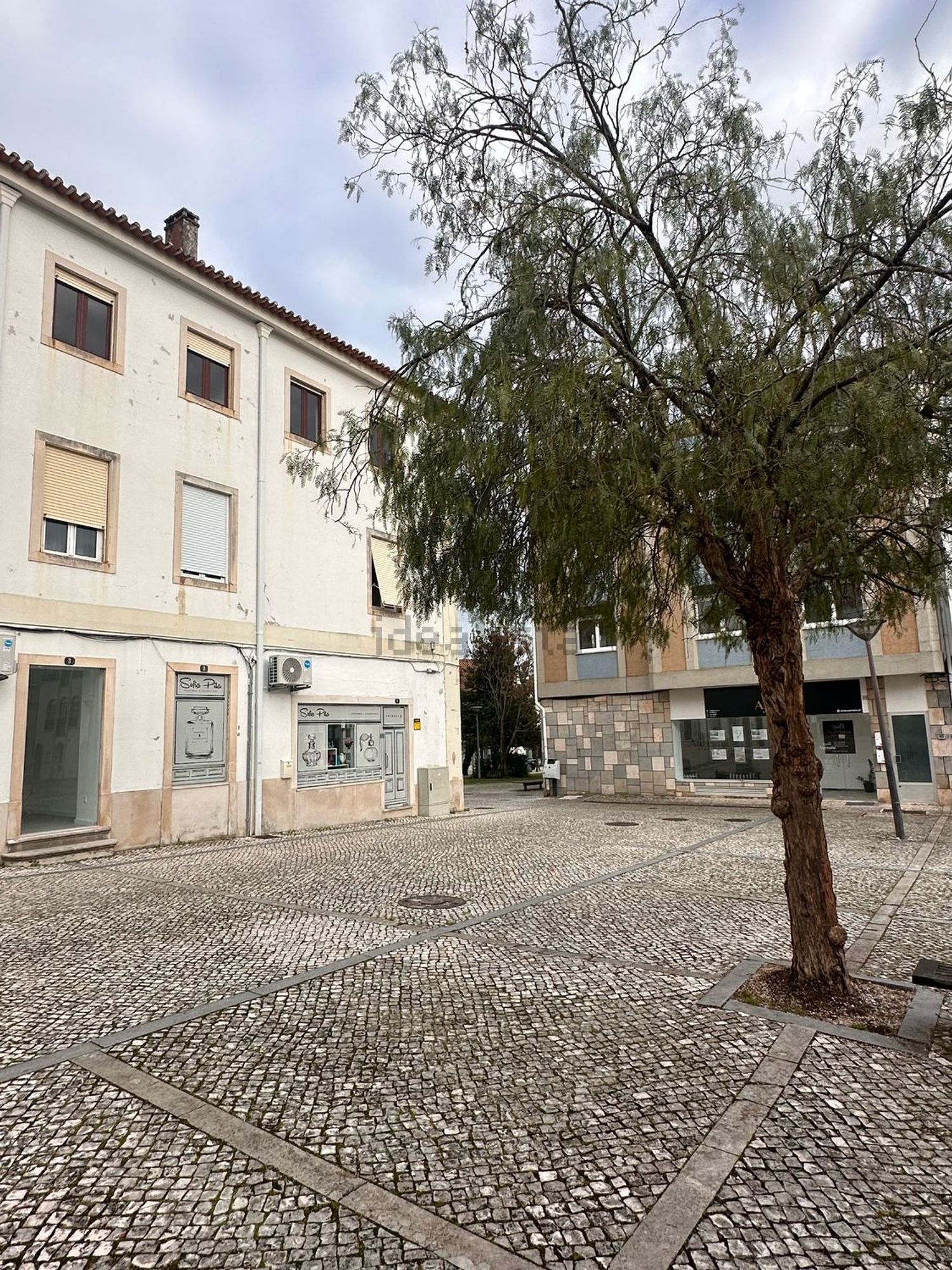 出租房间在Praça Mouzinho de Albuquerque, 5 - 外立面
