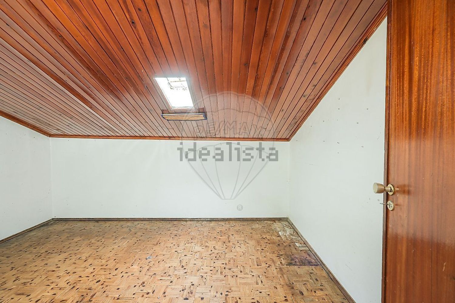 T0（单人公寓）出售在Avenida Doutor Francisco Vale Guimarães, 169 b - 居住