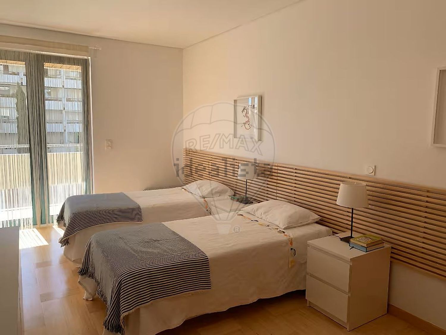 出租公寓 t2在Avenida do Cerro da Vila Br41 - 卧室
