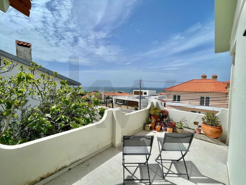小楼房或别墅出售在Ericeira Sul
