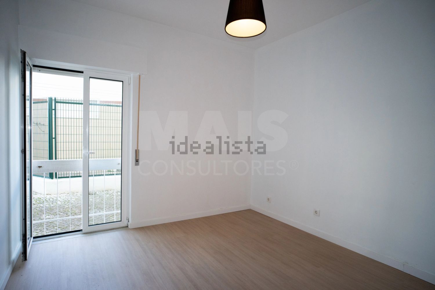 出租公寓 t2在Rua Escola Primária - 居住