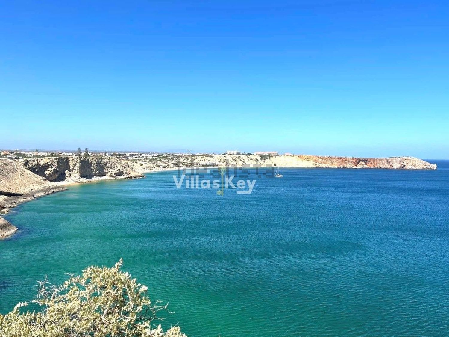 小楼房或独栋别墅出售在Sagres - 视线