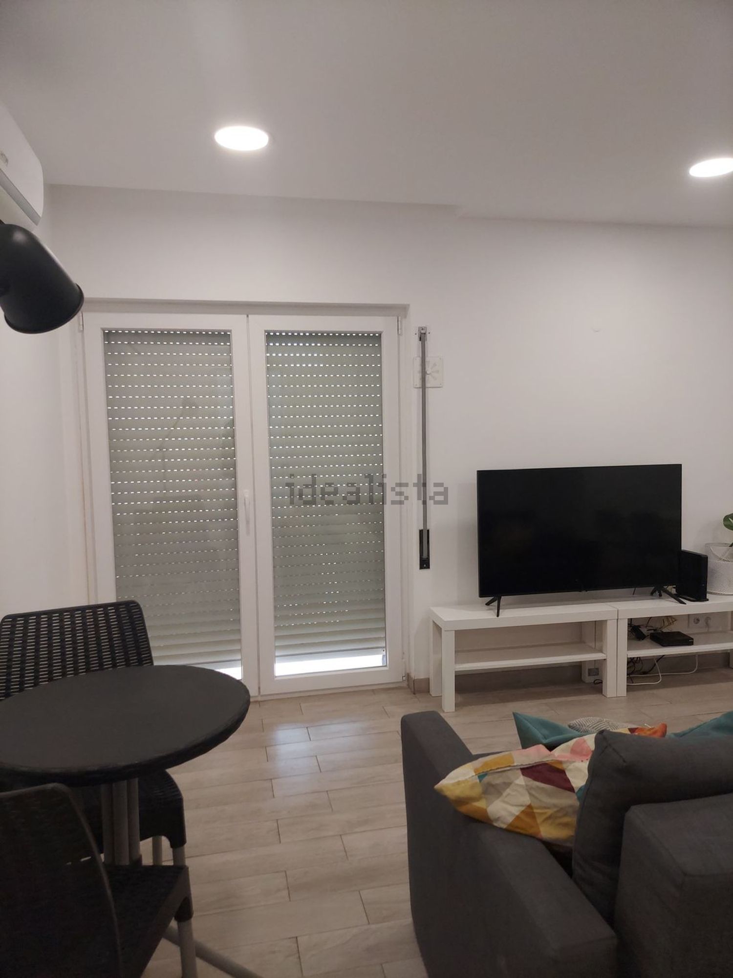 出租公寓 t2在Avenida Tomás Cabreira, 31 - 客厅