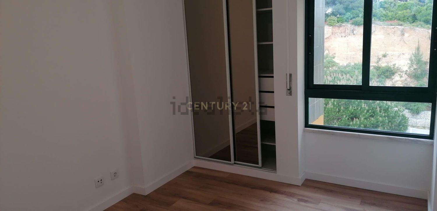 公寓 t3出售在Avenida Arsenal do Alfeite, 56 - 照片