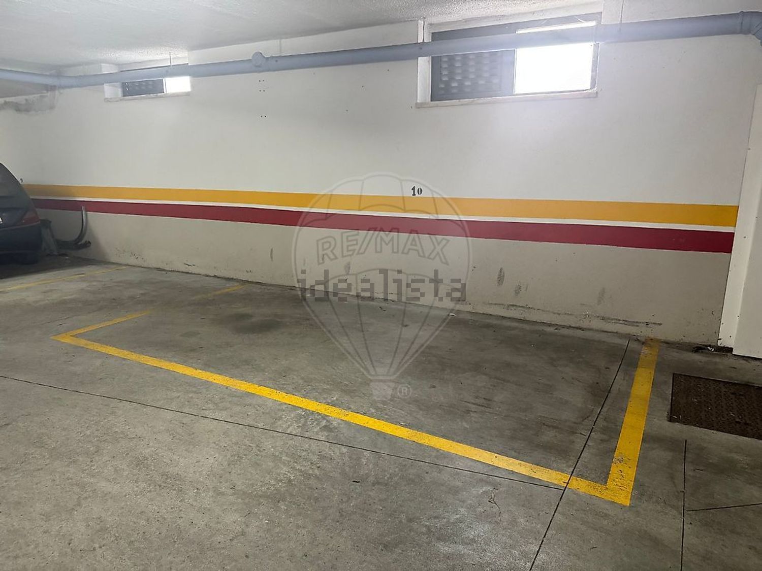 出租公寓 t2在Rua José Carlos Ary dos Santos - 停车位