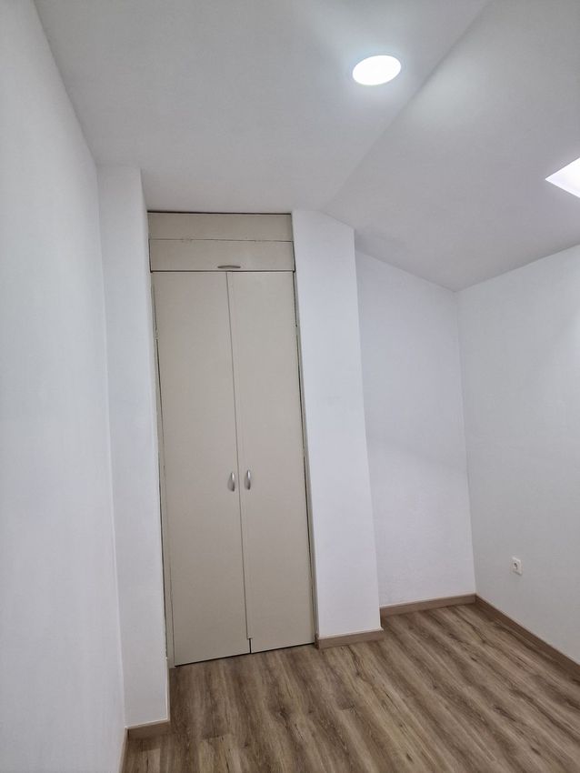 出租房间在Praceta Santiago Maior, 10