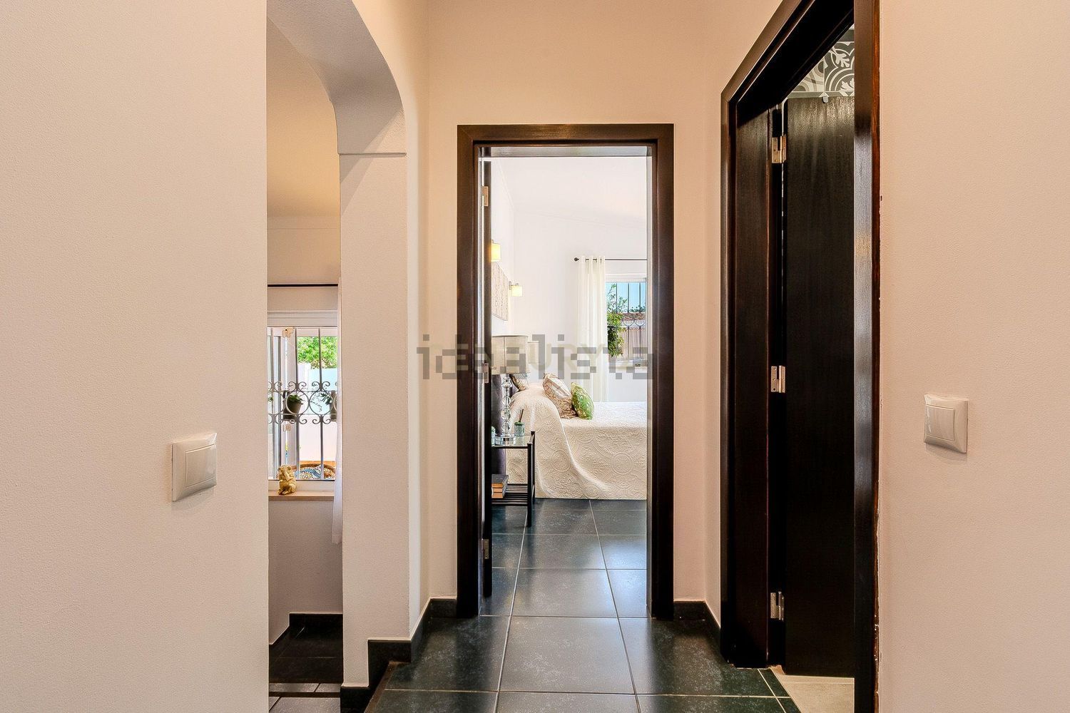 小楼房或独栋别墅出售在Rua do Monte, 38 - 过道