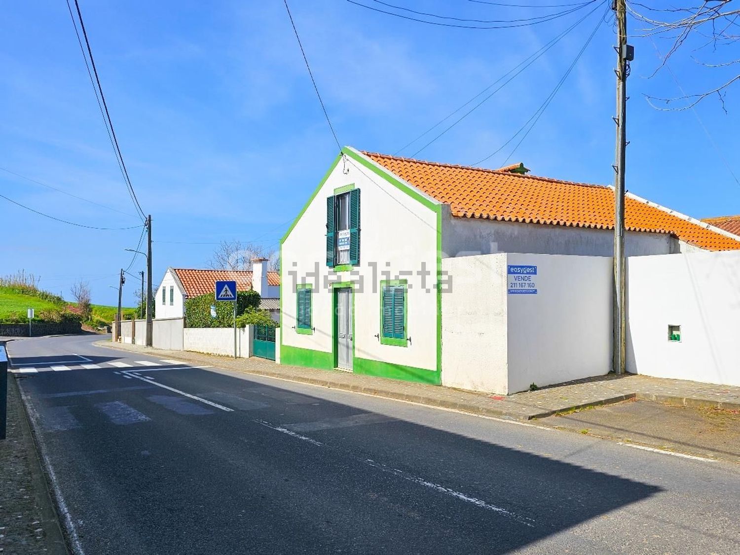 双拼别墅出售在Ponta Delgada (São Sebastião) - 外立面