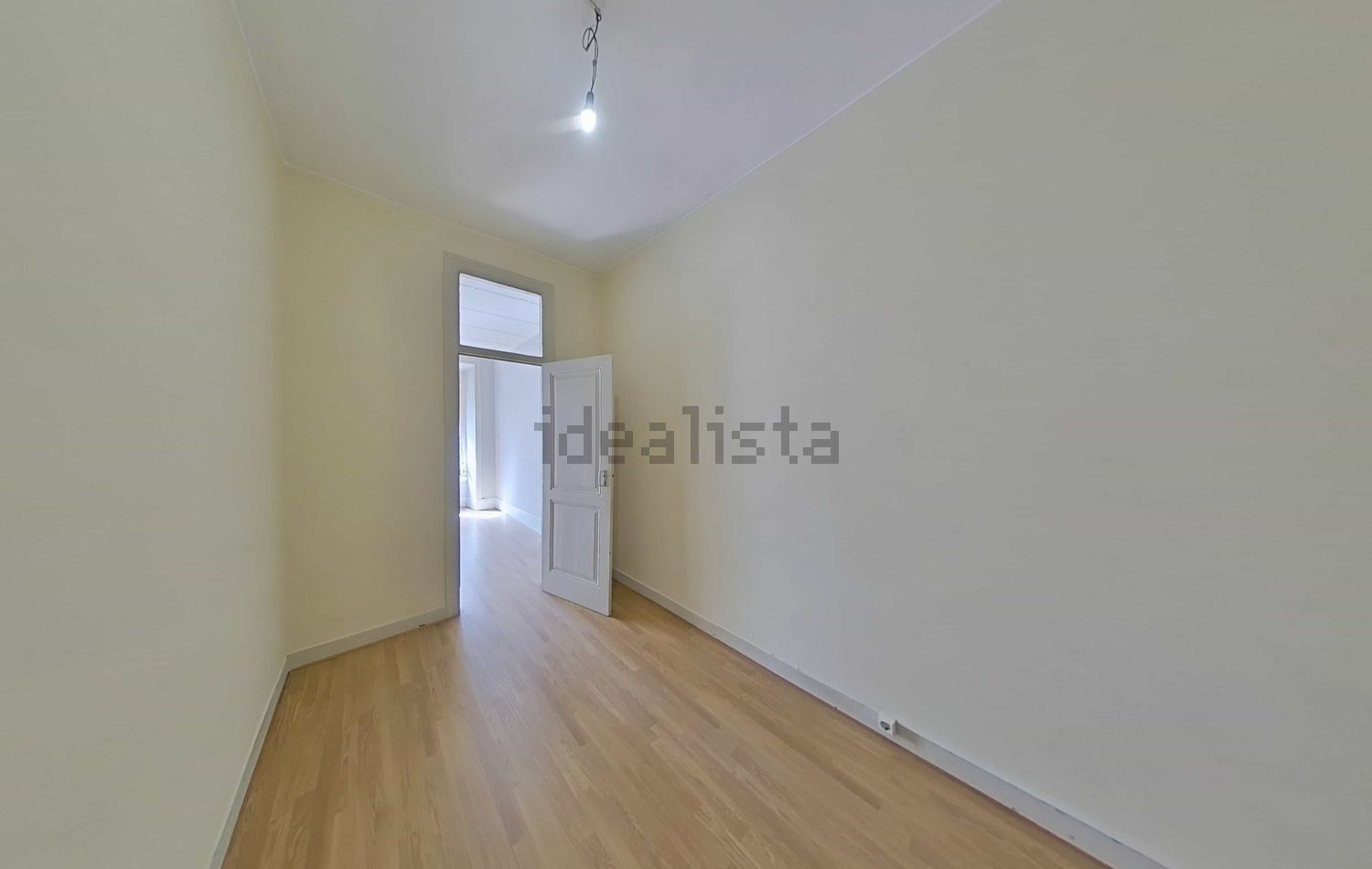 公寓 t3出售在Avenida Almirante Reis, 134 - 居住