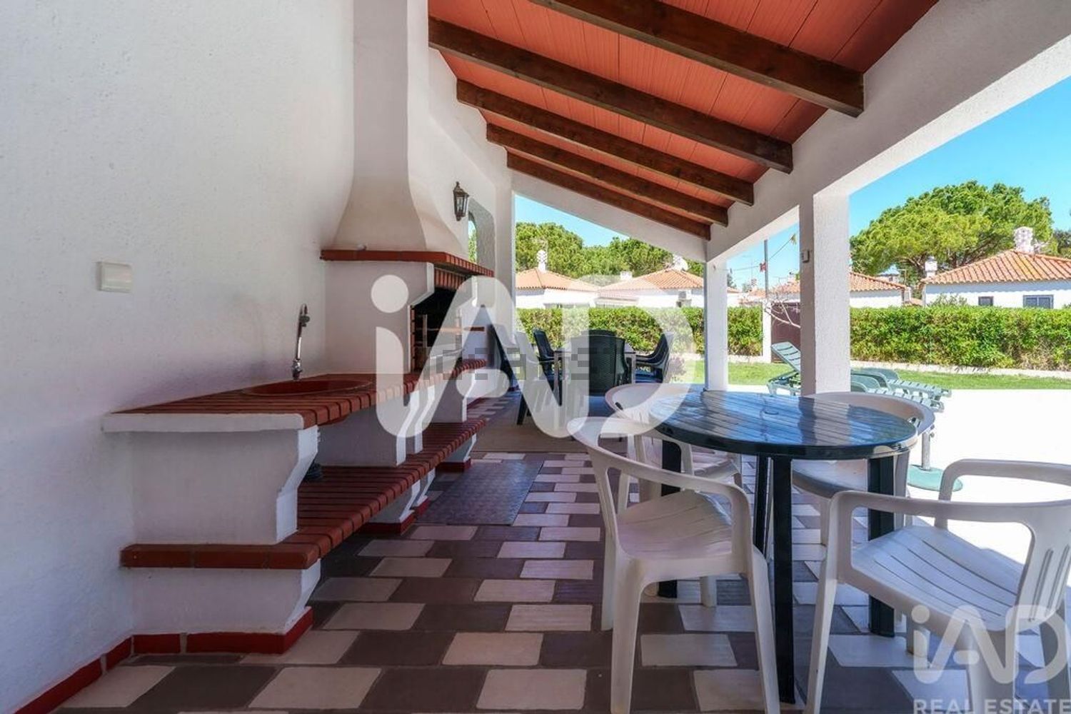 小楼房或独栋别墅出售在Conceição e Cabanas de Tavira - 阳台