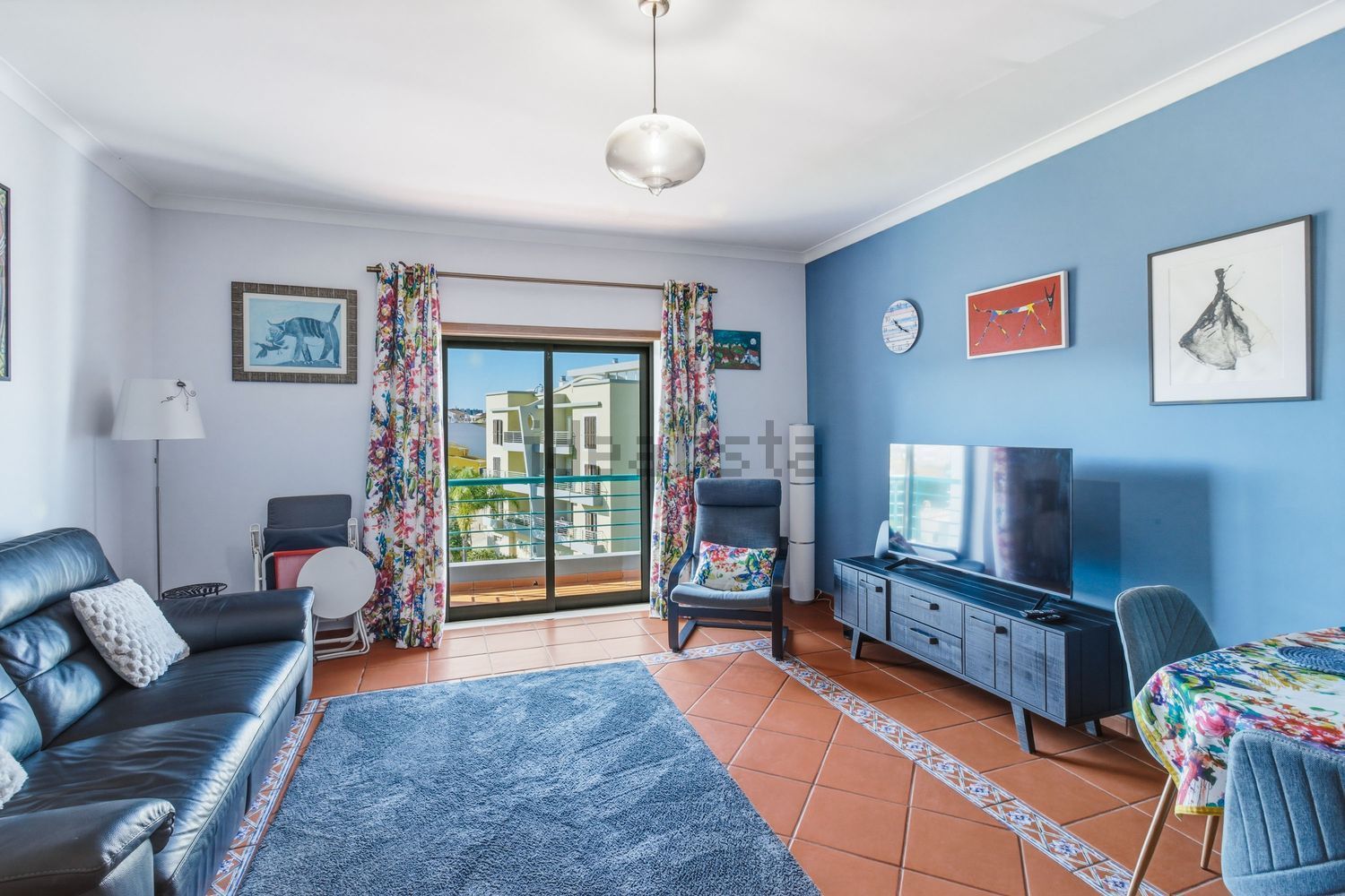 出租公寓 t2在Rua Hermano do Nascimento Batista, 345 - 客厅