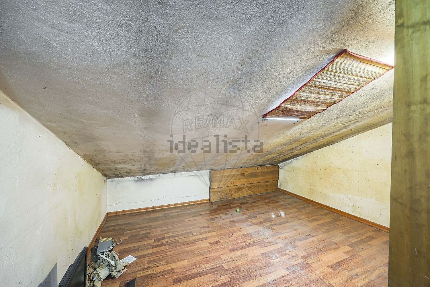 T0（单人公寓）出售在Avenida Doutor Francisco Vale Guimarães, 169 b - 详情