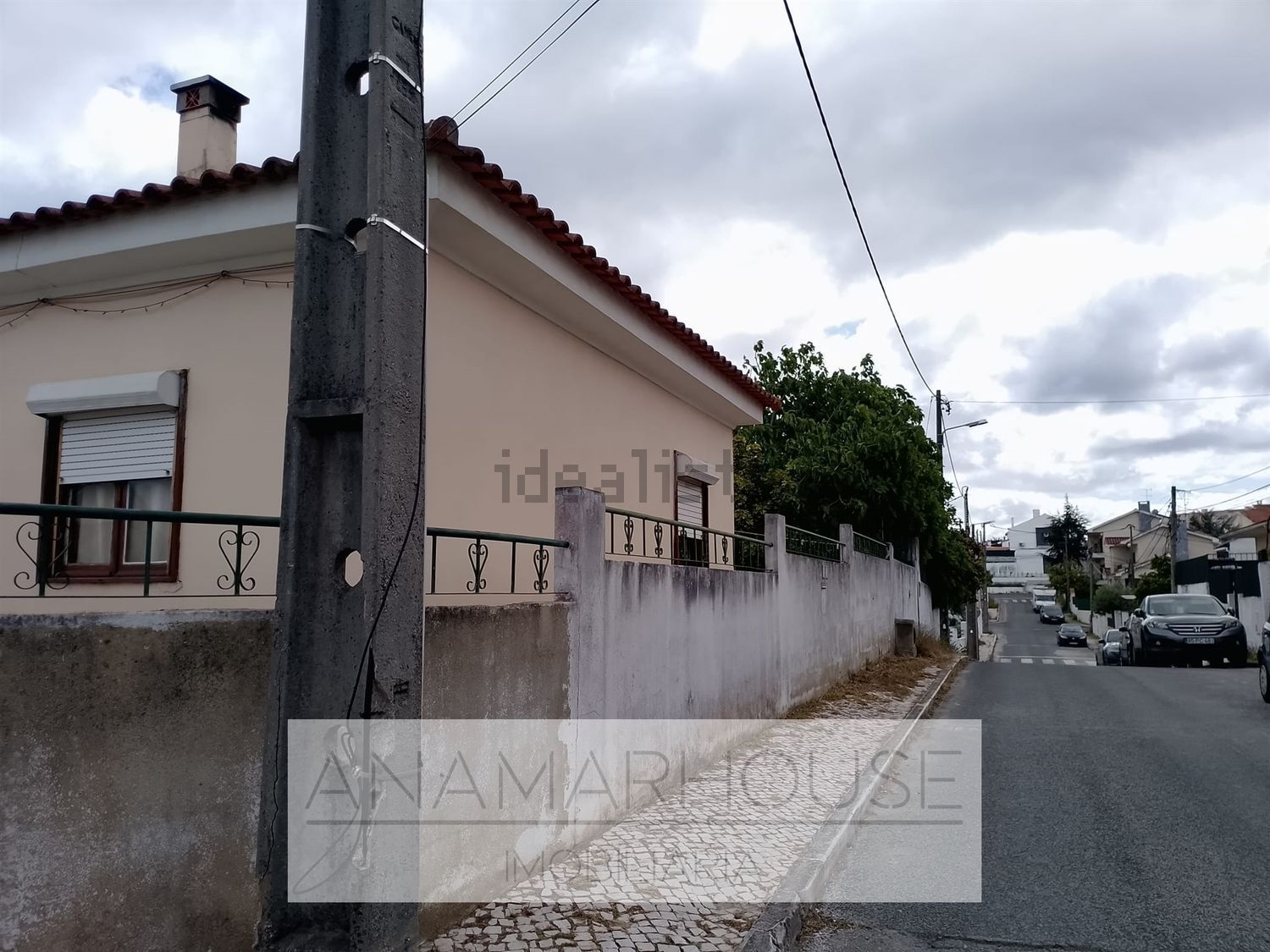 小楼房或独栋别墅出售在Rua dos Bons Amigos, 13 - 视线