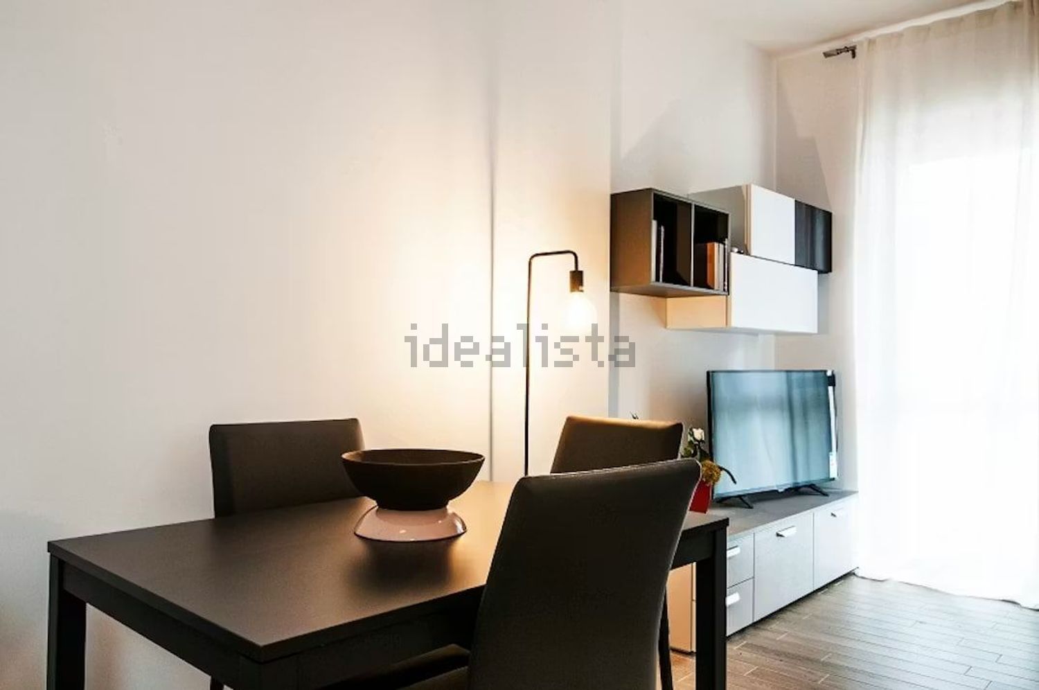 出租公寓 t1在Avenida da Liberdade, 103 - 客厅