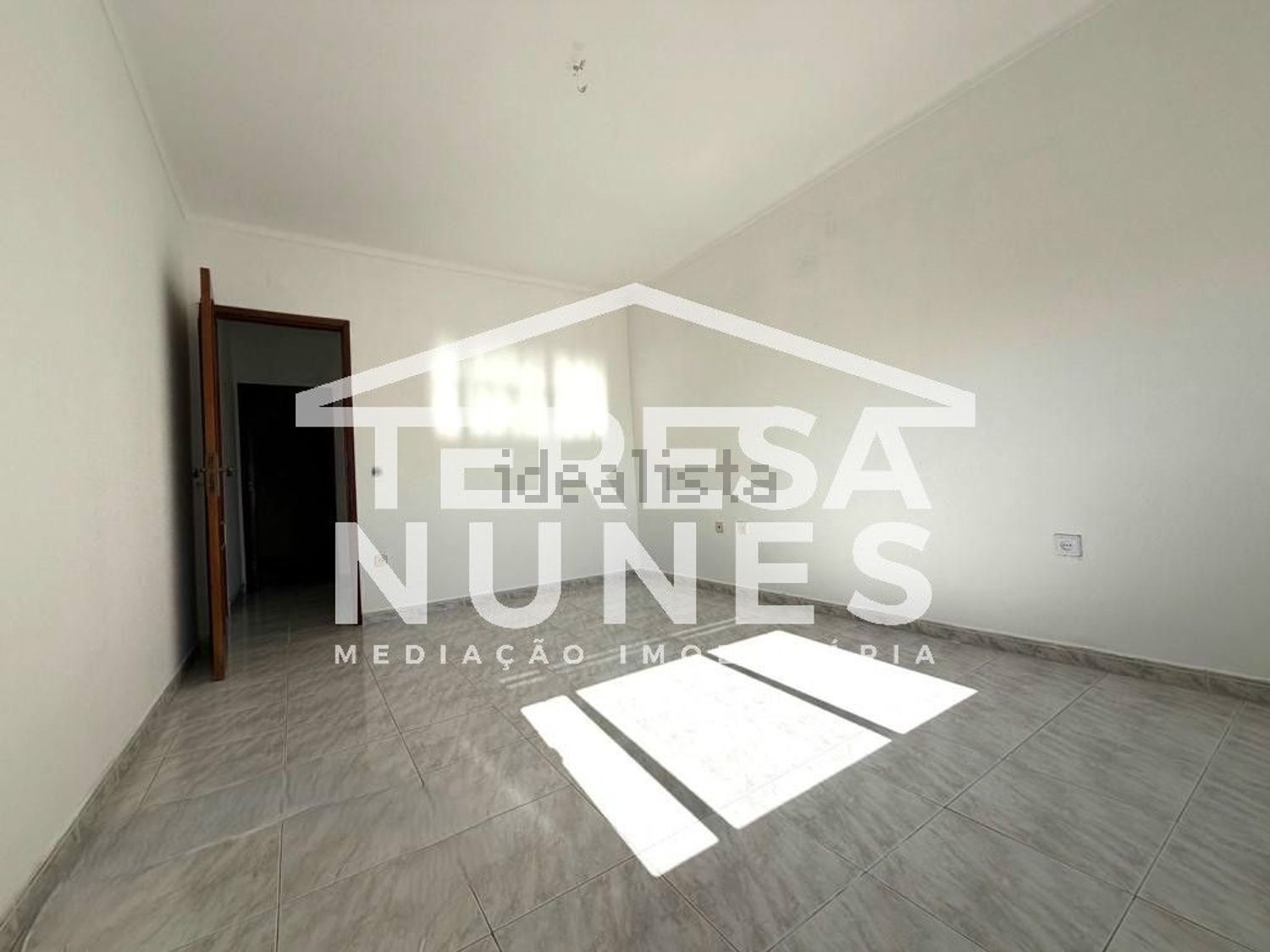 公寓 t2出售在Centro da Quinta do Conde - 卧室