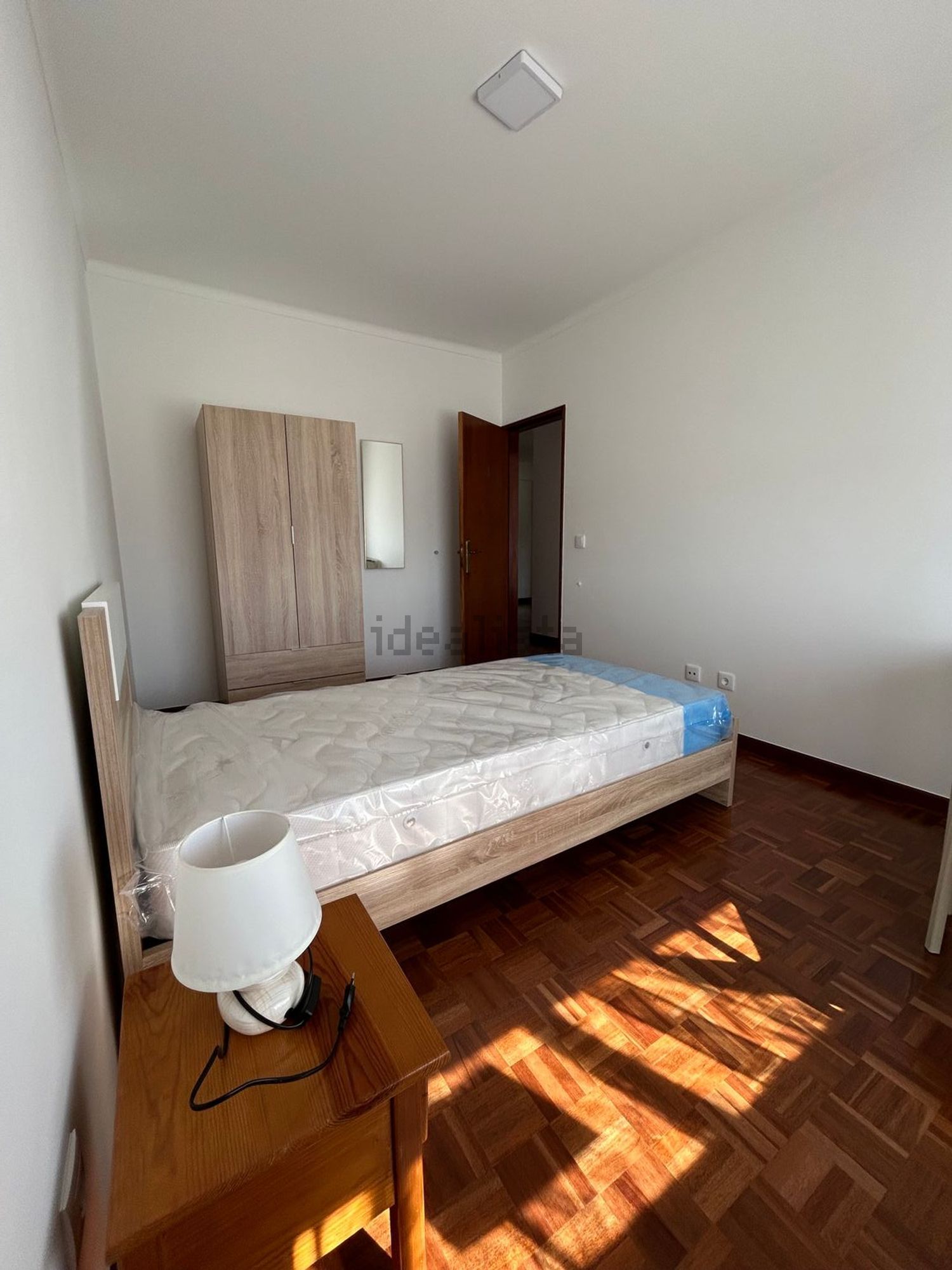 出租房间在Rua Camb les Bains, 4 - 卧室