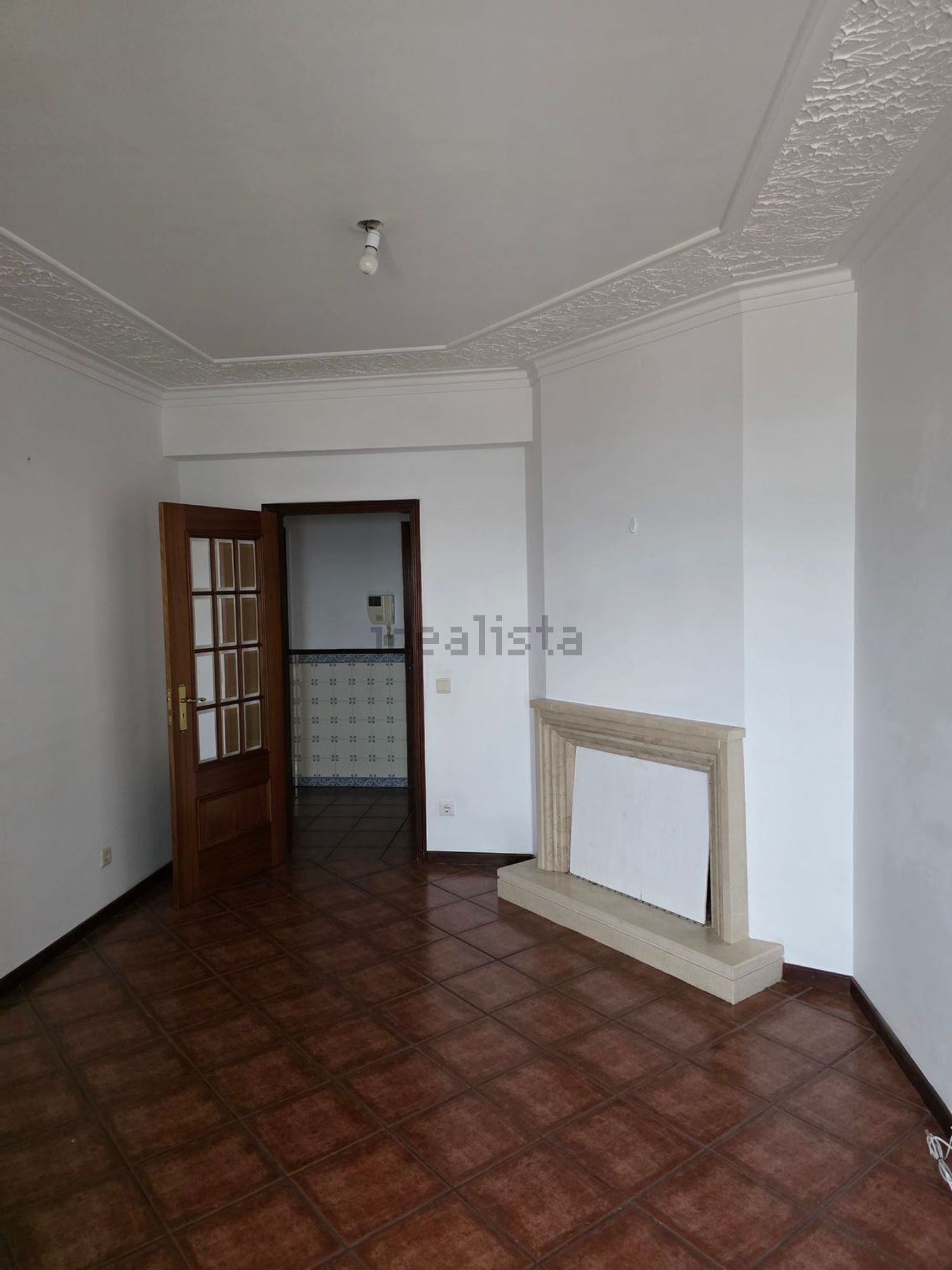 出租公寓 t1在Rua Engenheiro Pires Marques, 47 - 客厅