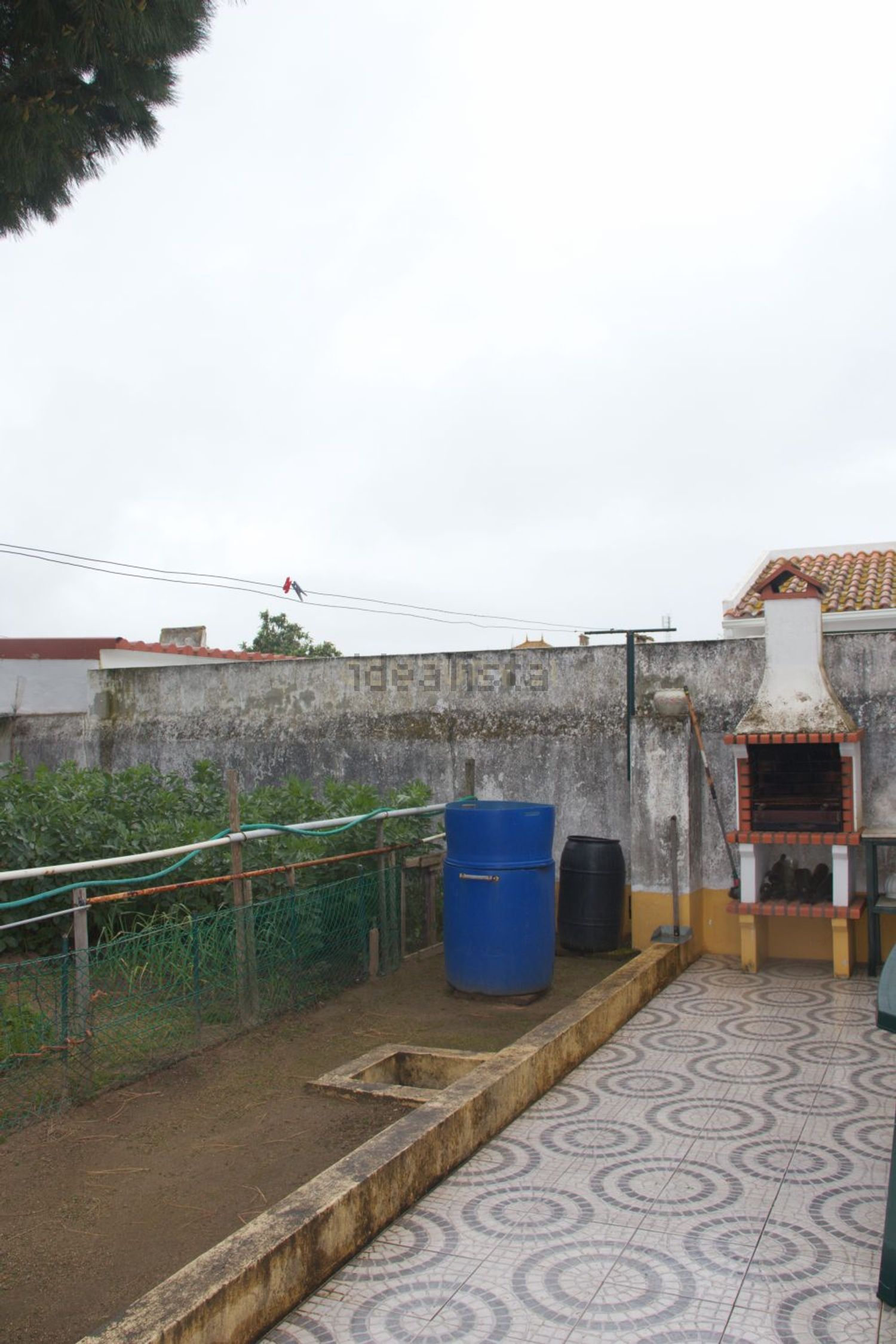 小楼房或独栋别墅出售在Rua Catarina Eufémia, 72 - 外立面