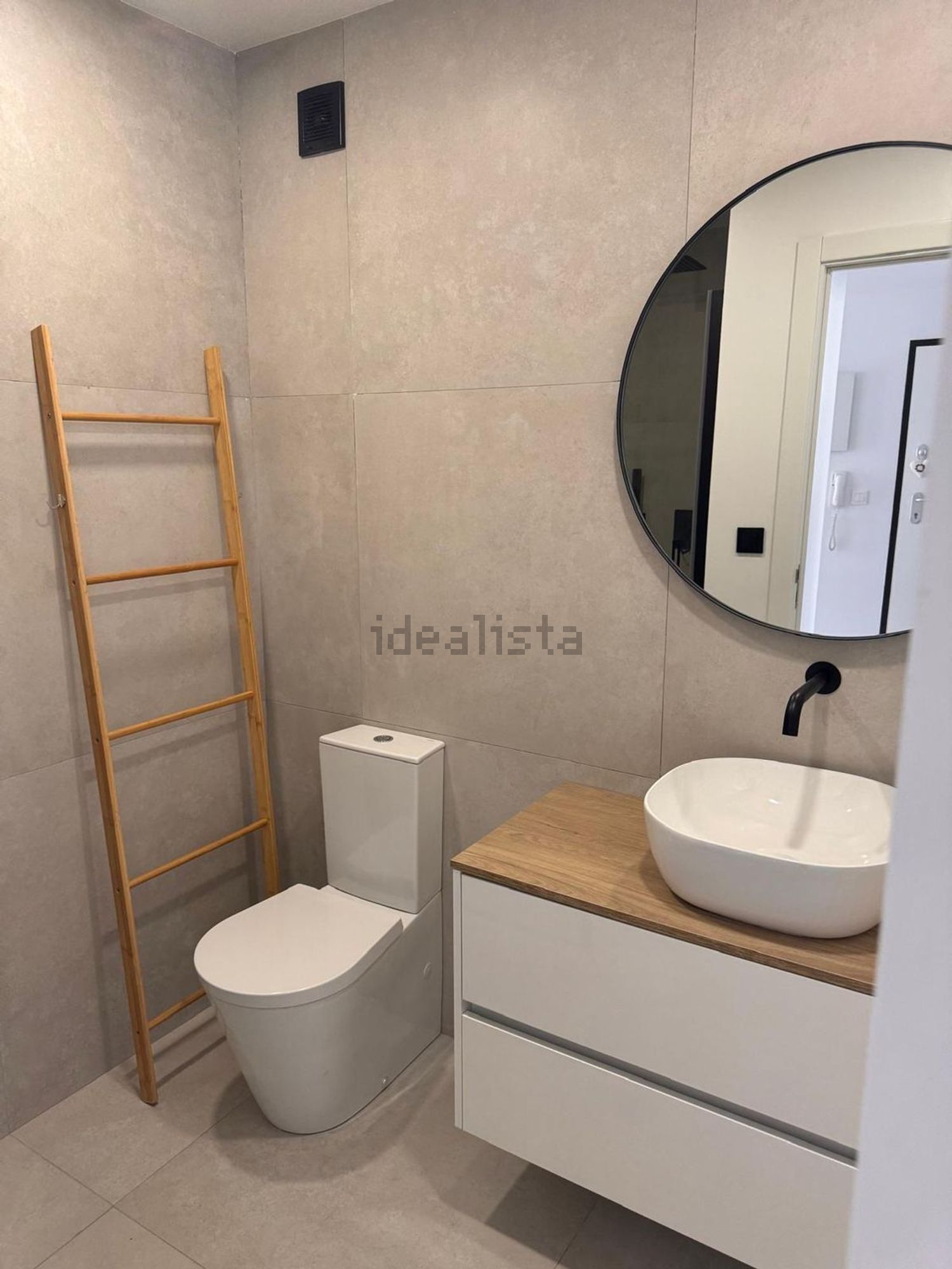 出租公寓 t2在Avenida Dom Afonso Henriques, 75 - 卫生间