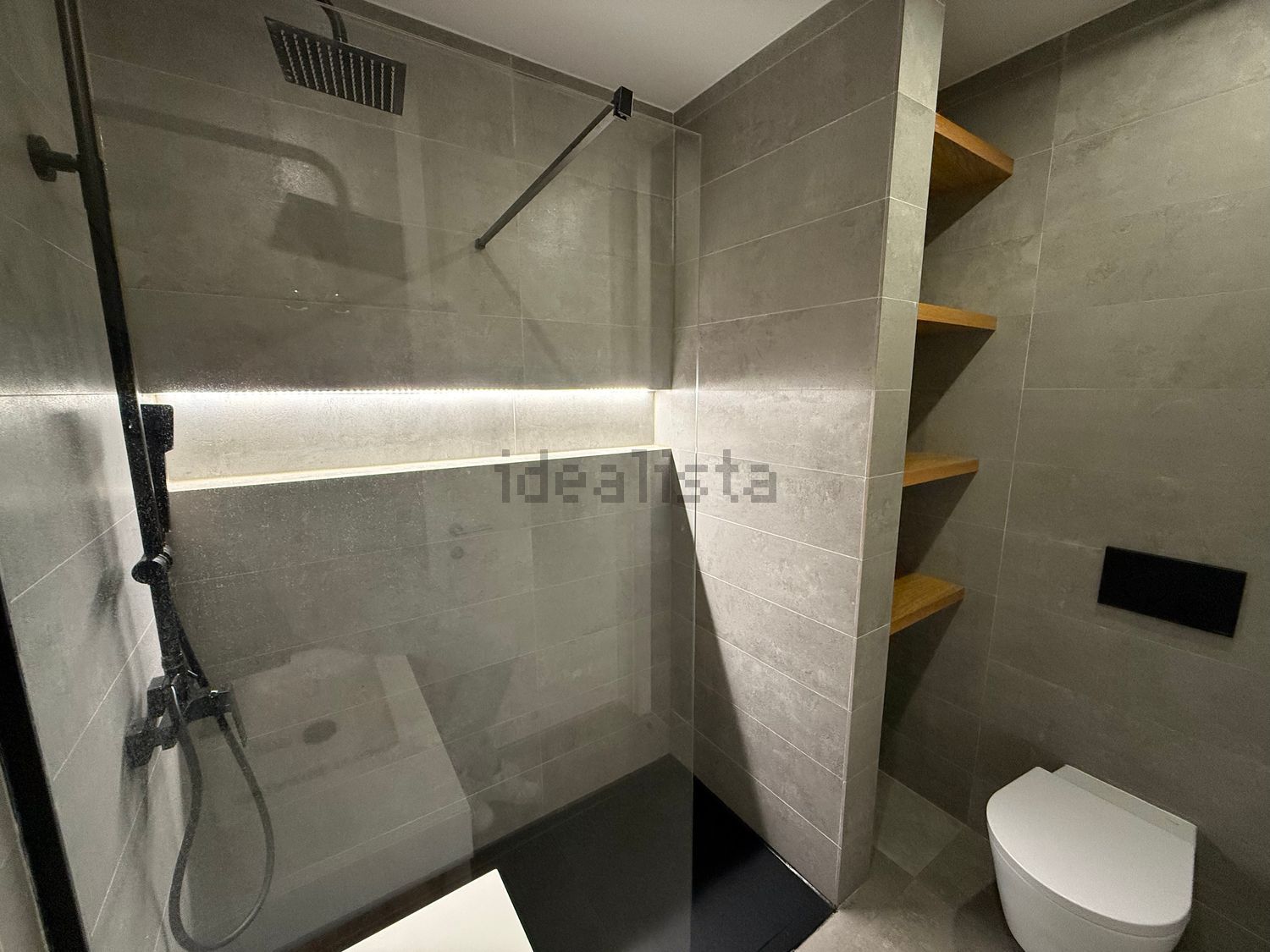 出租公寓 t3在Avenida Grupo de Forcados Amadores de Santarém, 16 - 卫生间