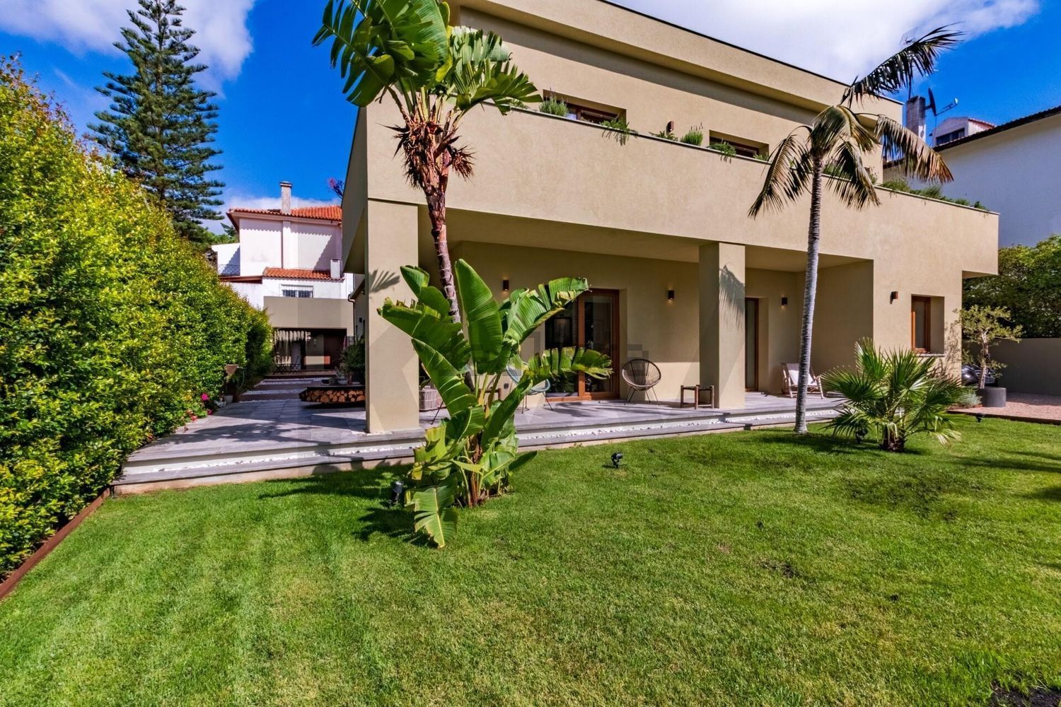 出租小楼房或别墅在Avenida Dom Nuno Álvares Pereira s/n - 外立面