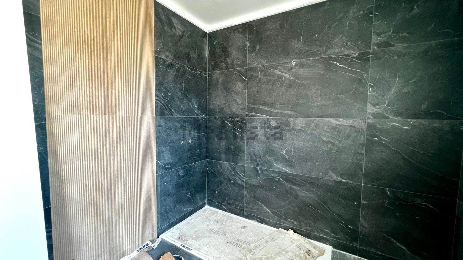 双拼别墅出售在Rua Doutor Sá Carneiro - 卫生间