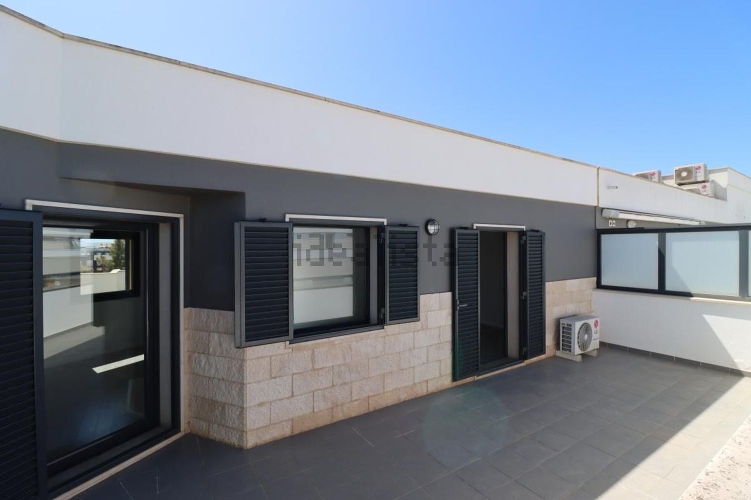 出租复式公寓在Rua Padre Manuel Gonçalves, 178 - 阳台