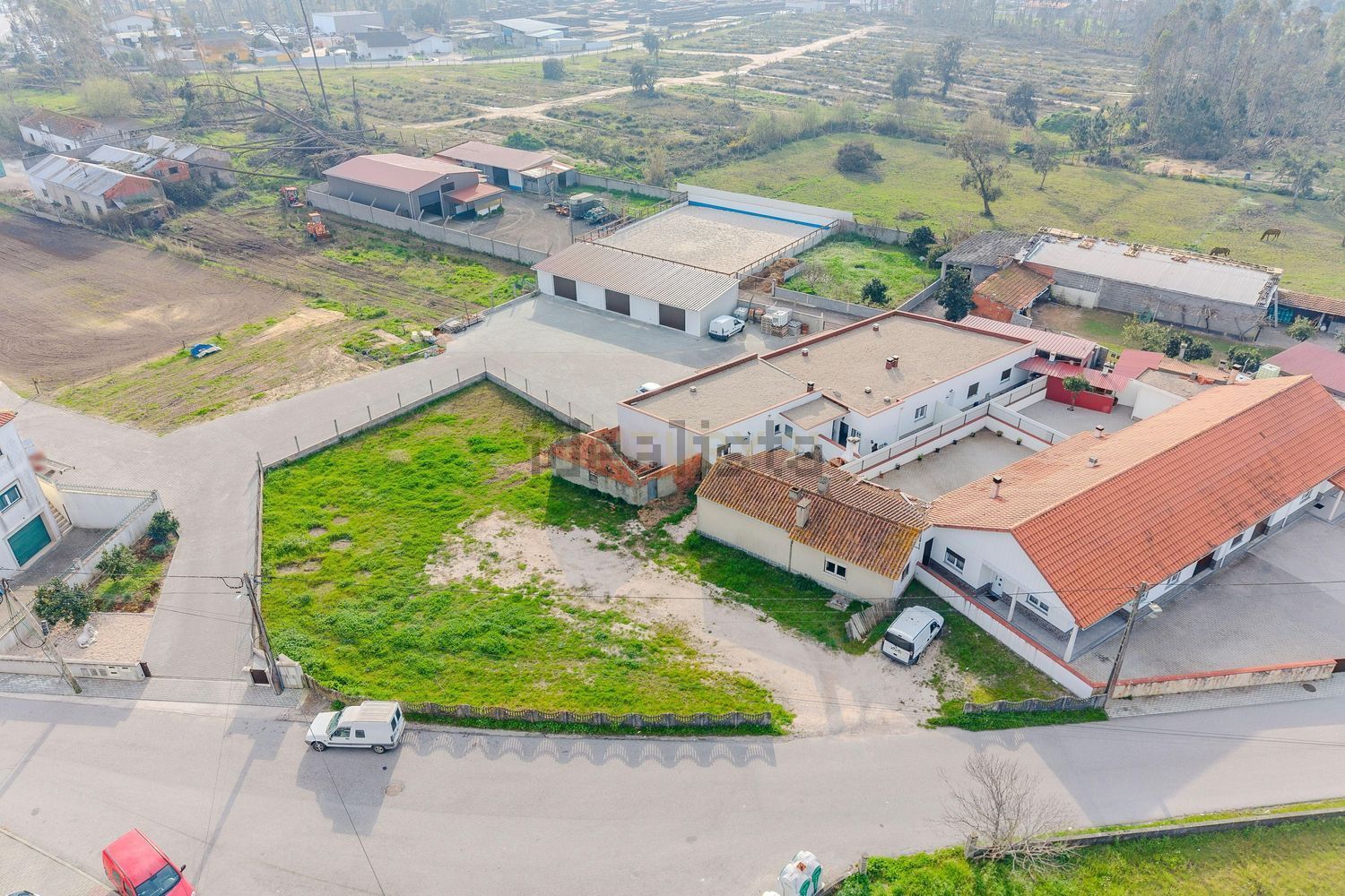 小楼房或独栋别墅出售在Travessa do Campo da Bola, 29 - 游泳池