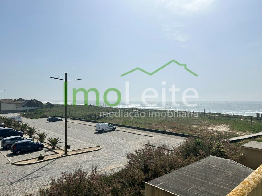 公寓 t3出售在Avenida Coronel Aires Martins