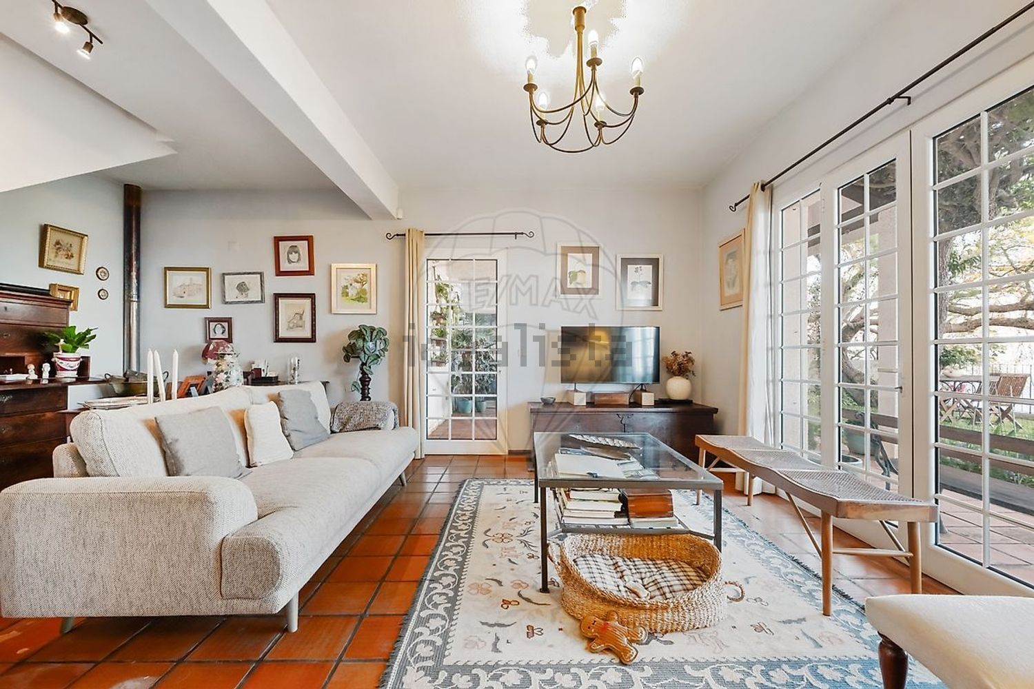 小楼房或独栋别墅出售在Estrada do Cristo Rei - 客厅